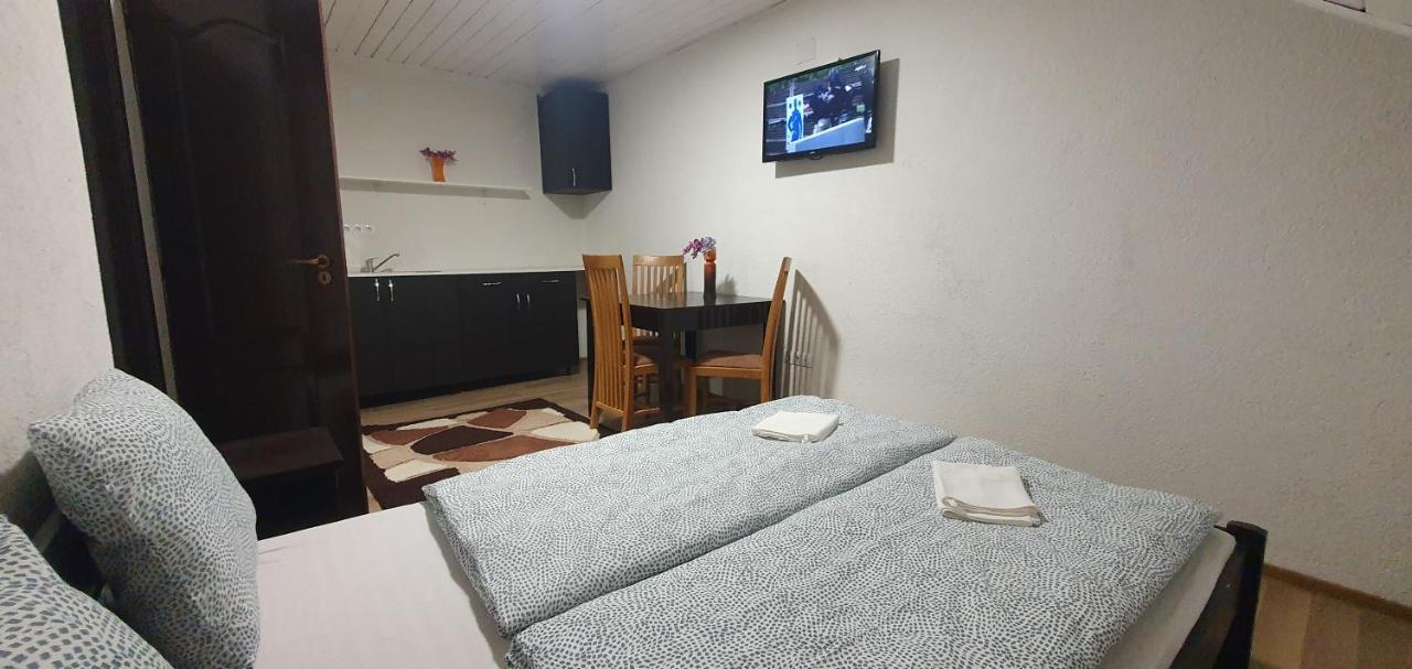 Appartamento Apartman House Odorheiu Secuiesc Esterno foto