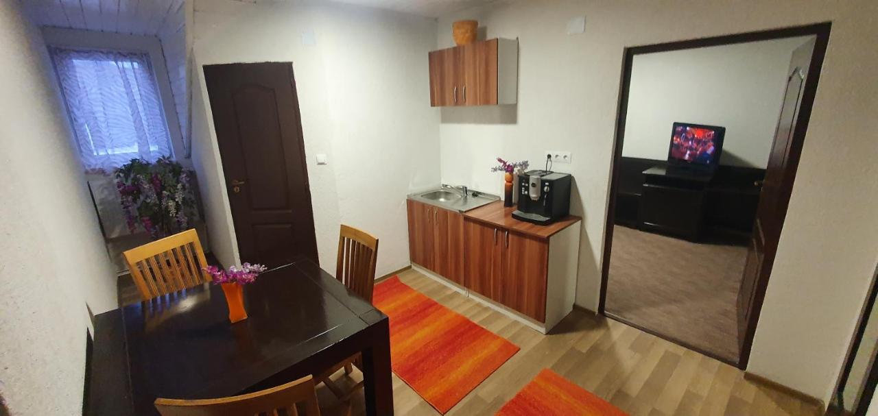 Appartamento Apartman House Odorheiu Secuiesc Esterno foto